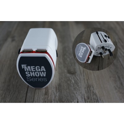 Universal Adapter / 多國通用插頭 3 Universal Adapter / 多國通用插頭 3